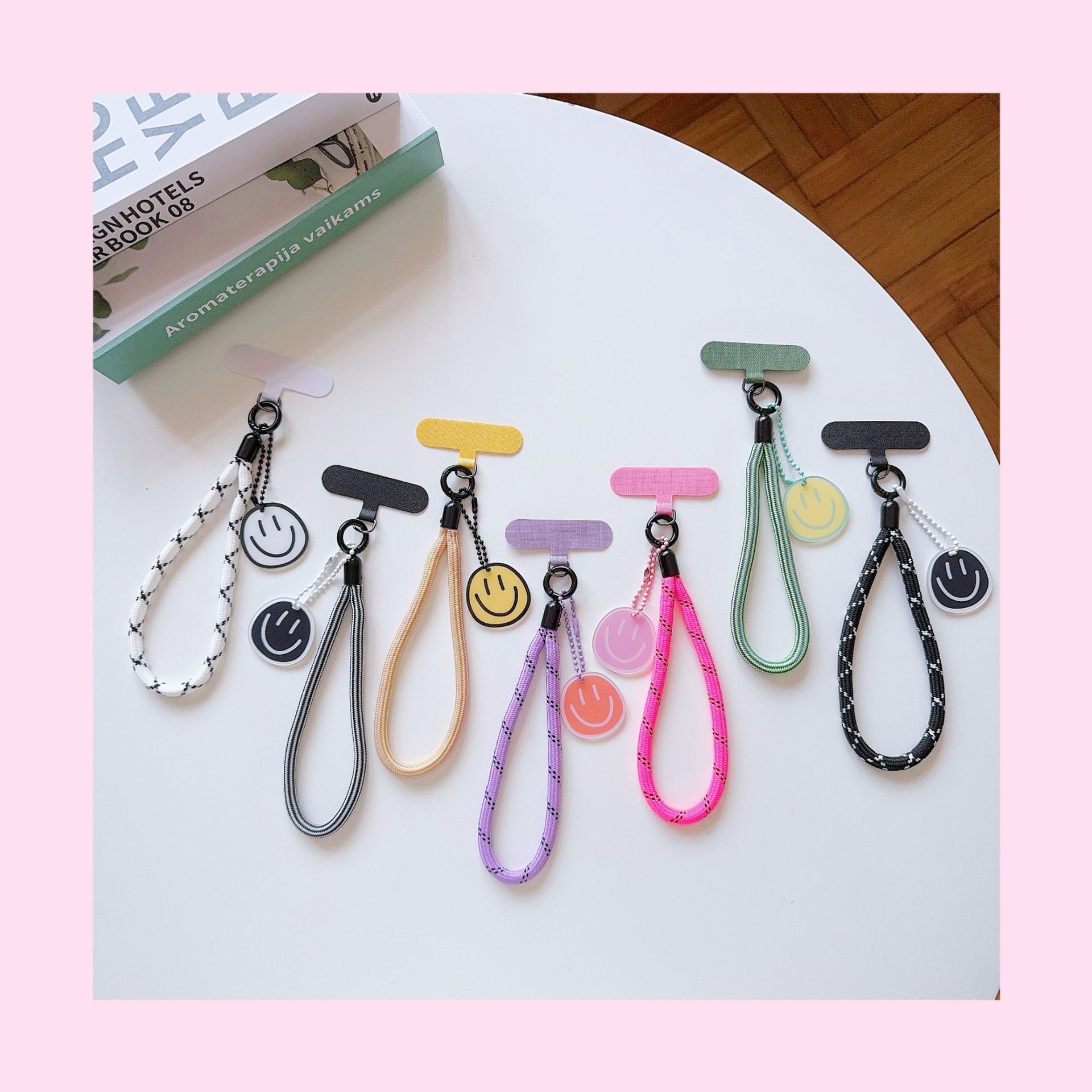 彩色挂绳 金属头绳子女生笑脸短绳防丢结实挂带钥匙扣绳手机挂绳