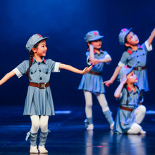 六一儿童小红军演出服女童舞蹈合唱服闪闪红星八路军军装表演服装