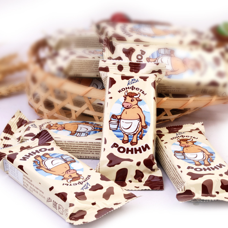 俄罗斯进口巧克力味大奶牛威化饼干500g早餐零食独立小包散称威化