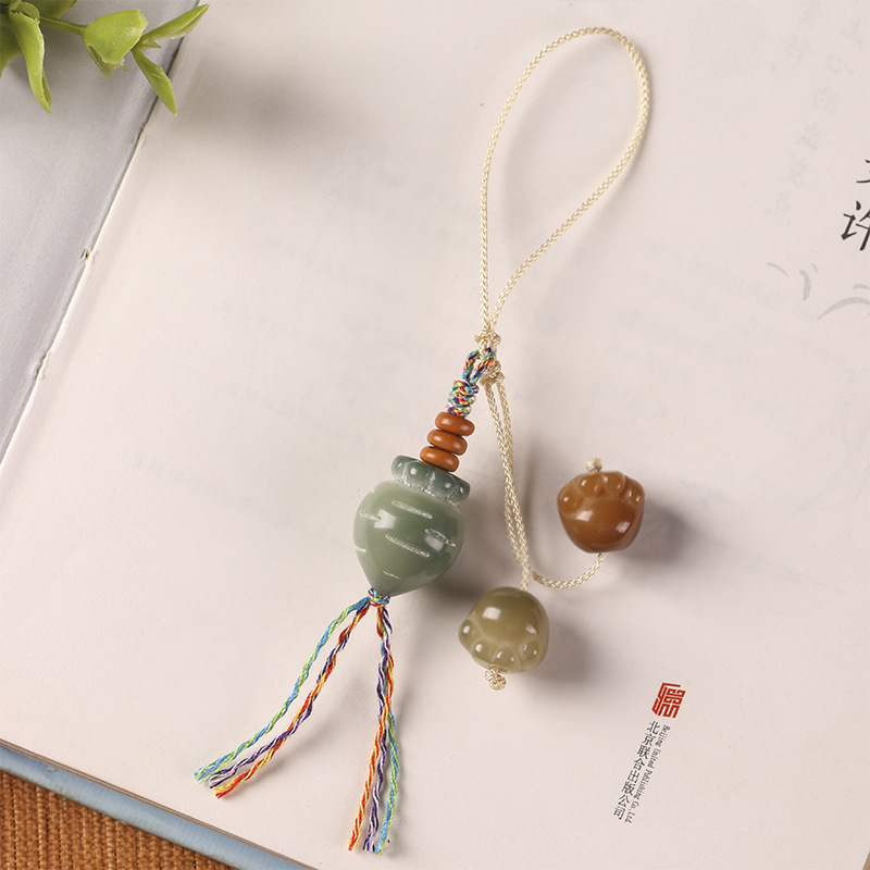 Original Ecology Weathered Bodhi Diy Carved Cute Small Meat Ball Cute Claw Carrot Creative Mobile Phone Charm/Bag Ornaments