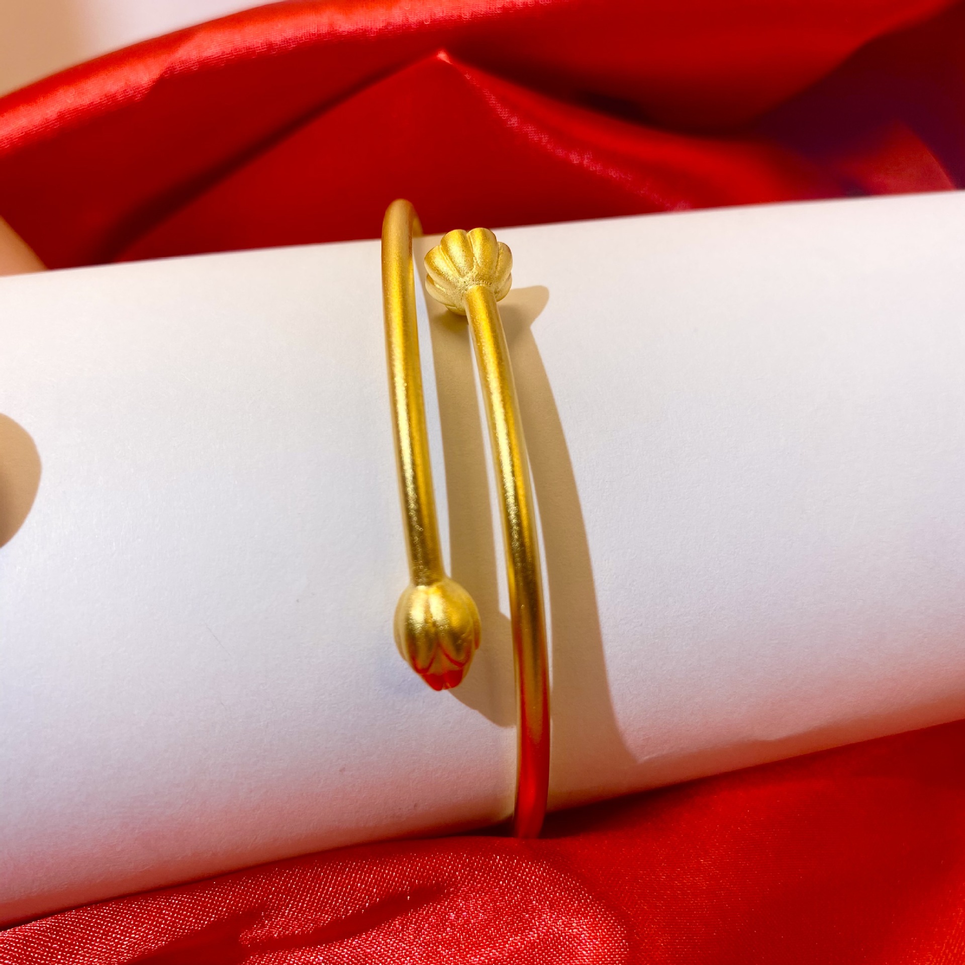 越南沙金莲蓬莲花金手镯抖音小红书网红同款古法镀24k喷砂不掉色