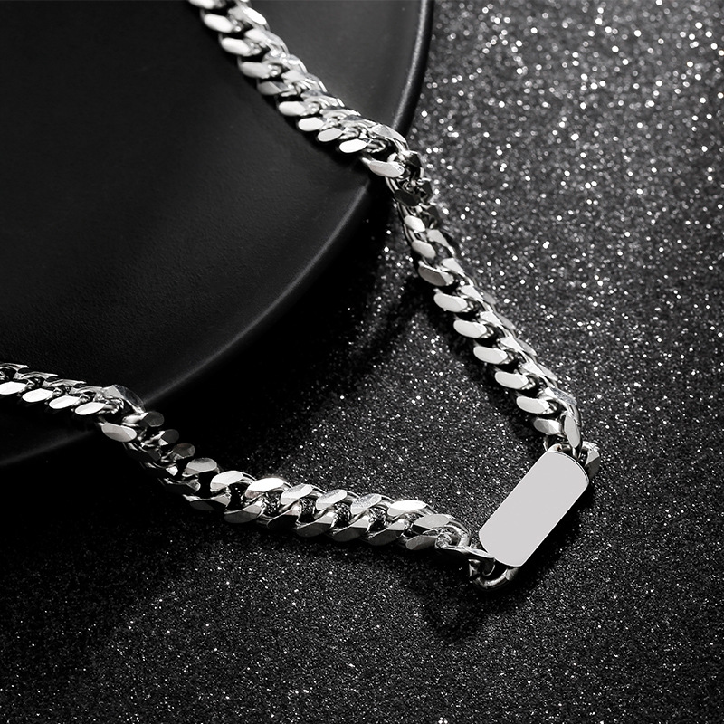 Titanium Steel Necklace Cuban Link Chain Necklace Men's Fashion Hip Hop Titanium Steel Chain Men's Simplicity All-Matching Boys Choker Ornament