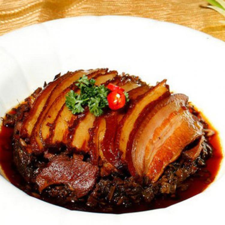 梅菜扣肉过年蒸碗真空装蒸肉虎皮扣肉红烧肉零食餐饮生鲜猪肉类肉