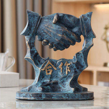 创意办公室摆件高档领导老板前台办公桌装饰品合作共赢诚信工艺品