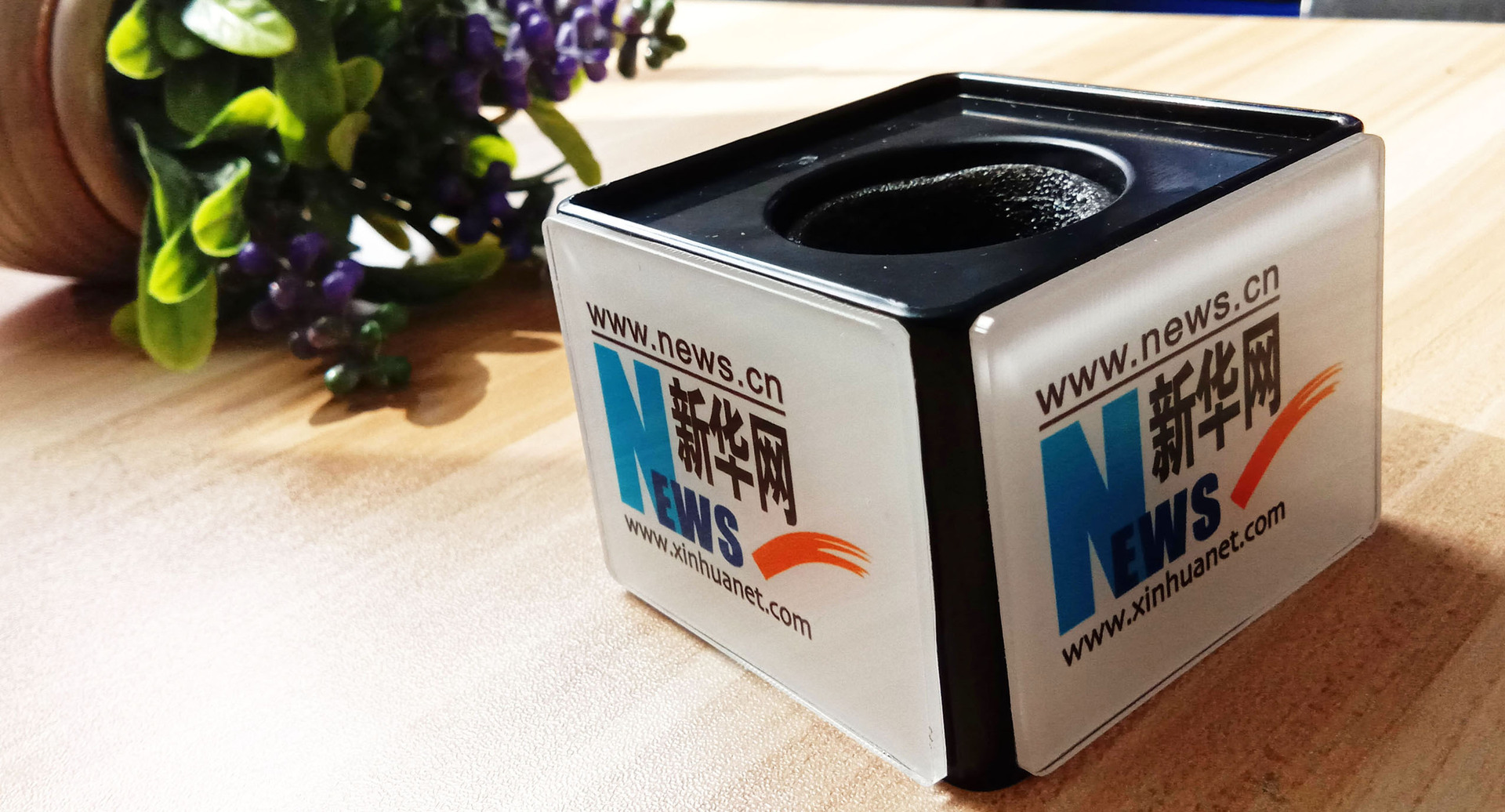 电视台标话筒套新闻娱乐主持采访logo牌话筒麦盒logo定制