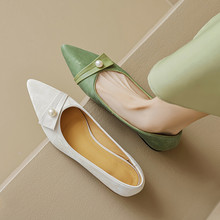 法式优雅珍珠尖头小众设计平跟单鞋女2024春秋浅口一脚蹬舒适女鞋