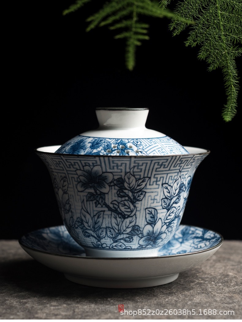 大容量骨瓷陶瓷青花盖碗茶碗带过滤泡大碗茶杯三才碗三炮台八宝茶