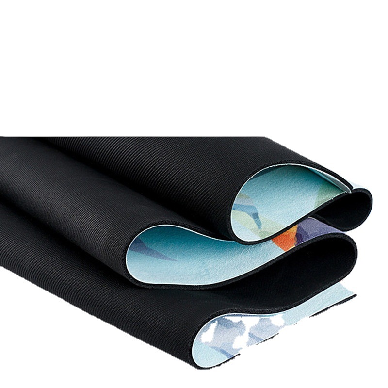 About 1mm Foldable Yoga Mat Towel Portable Non-Slip Yoga Mat Natural Rubber + Suede Yoga Mat