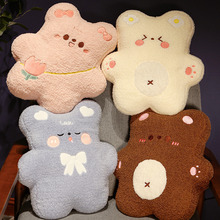 创意北极绒小熊抱枕超柔背包熊饼干公仔沙发靠垫午睡趴枕儿童礼物