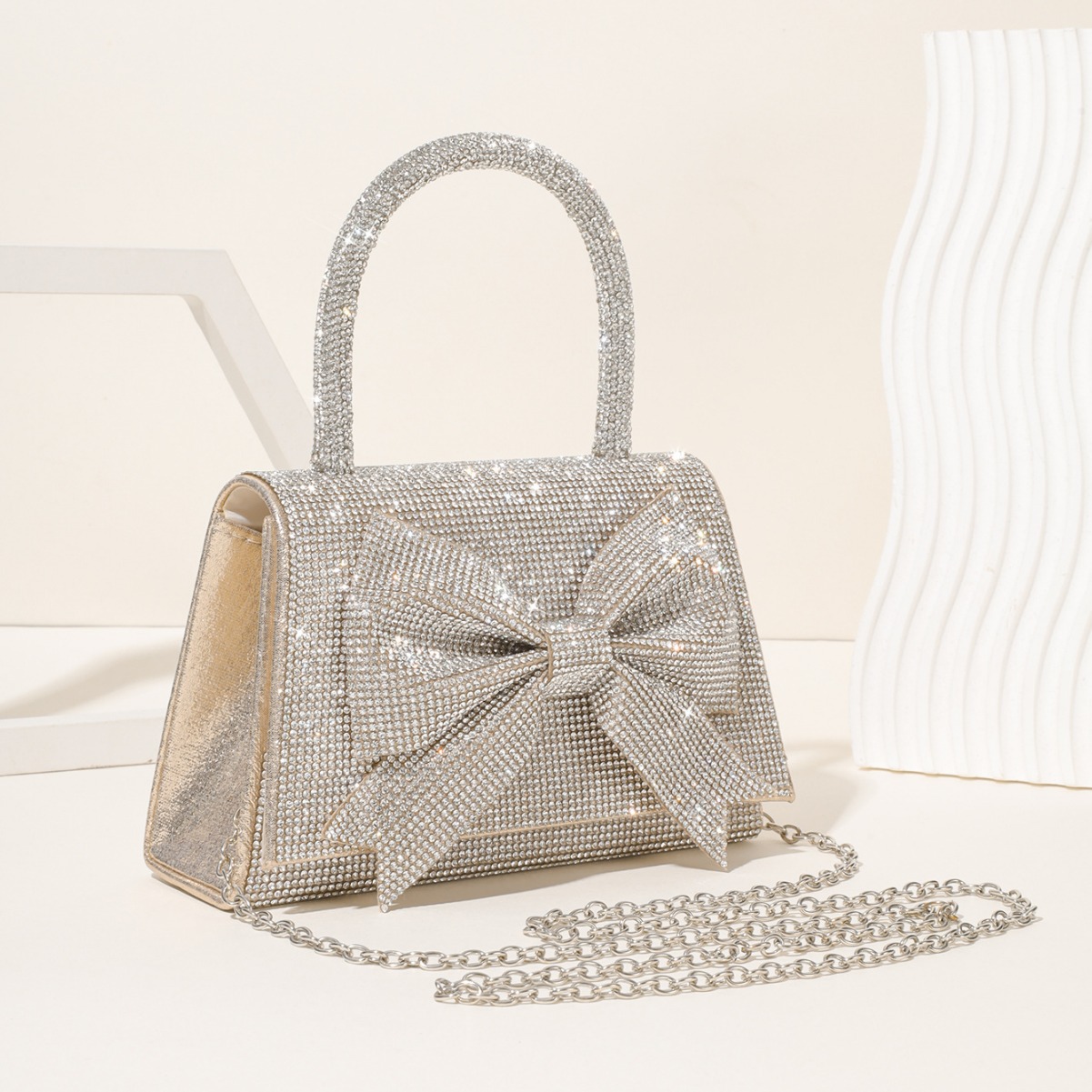 Cross-Border E-Commerce New Dinner Bag European and American Entry Lux Full Diamond Bow Handbag Shining Bridal Bags