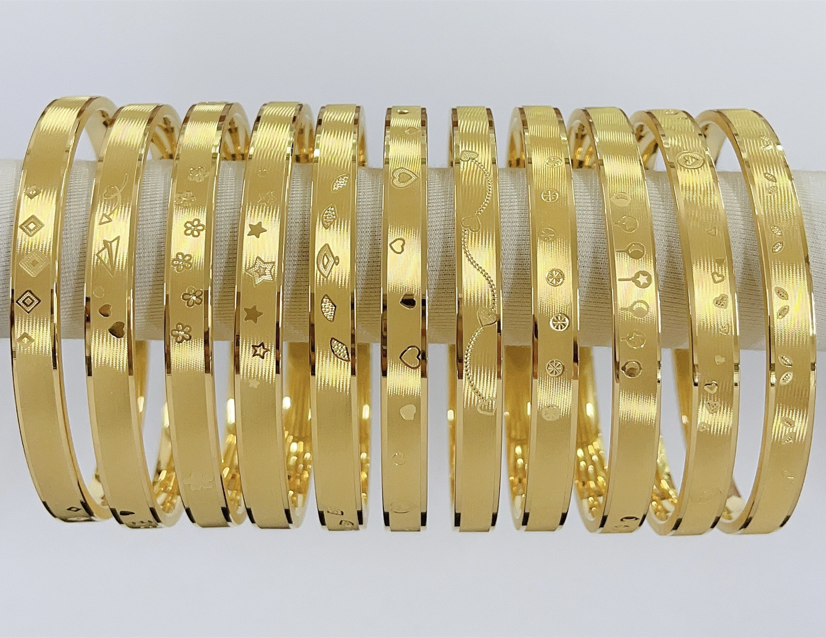 金品珠宝 4月新品 5g黄金手镯足金999精品镯子供货水贝市场批发