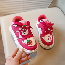 儿童鞋子冬新款加绒草莓熊女童板鞋软底二棉鞋时尚潮牌休闲鞋