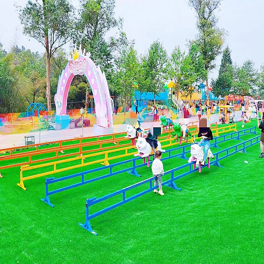 气球小屋网红拍照打卡道具飞屋环游记景区公园民宿沙滩装饰木屋