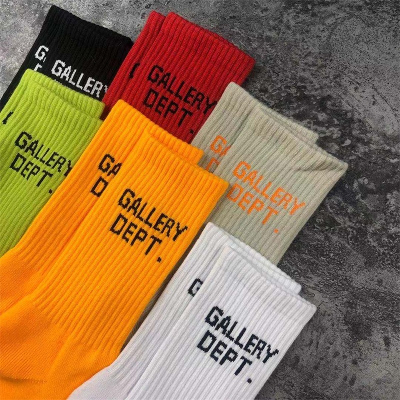 Gallery Dept21 Autumn and Winter Graffiti Letters Street Art Pure Color Cotton Towel Bottom Sports Socks Men and Women Fashion