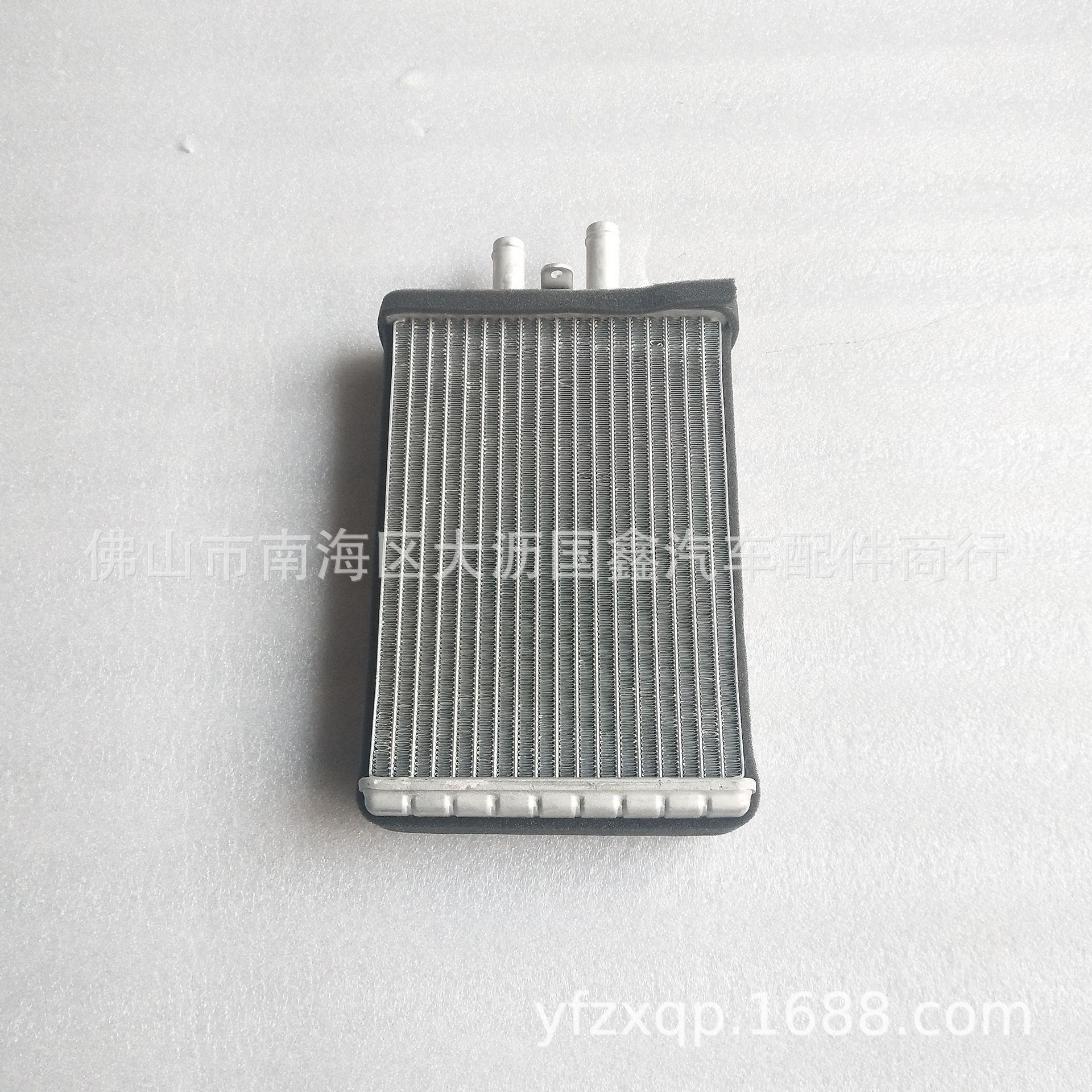 批发零售五十铃6hk1发动机暖风机水箱 暖风水箱 isuzu 汽车配件