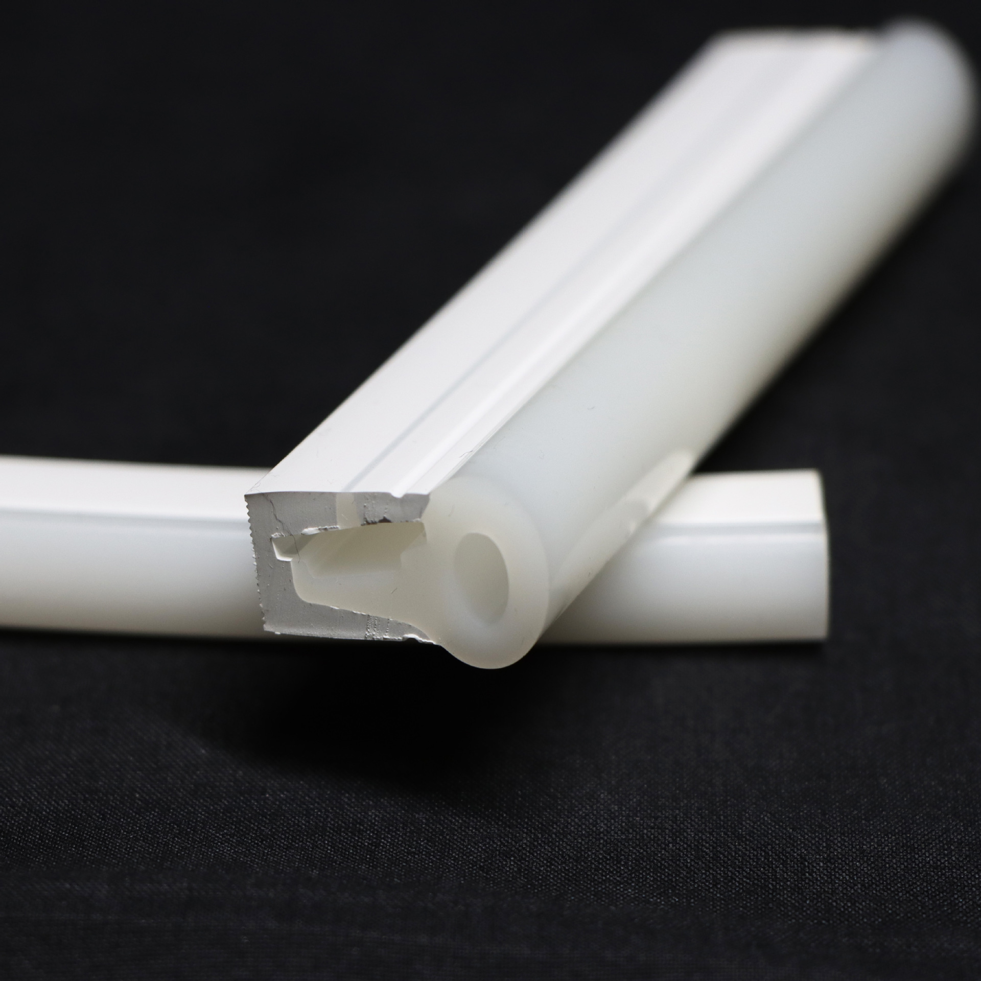 硅胶软管led透明导光硅胶套管 灯箱透光白色led硅胶装饰 灯带套管