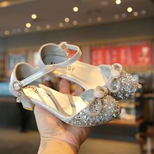 女童公主鞋韩版儿童水晶鞋2024新款高跟单鞋中大童包头舞蹈凉鞋潮