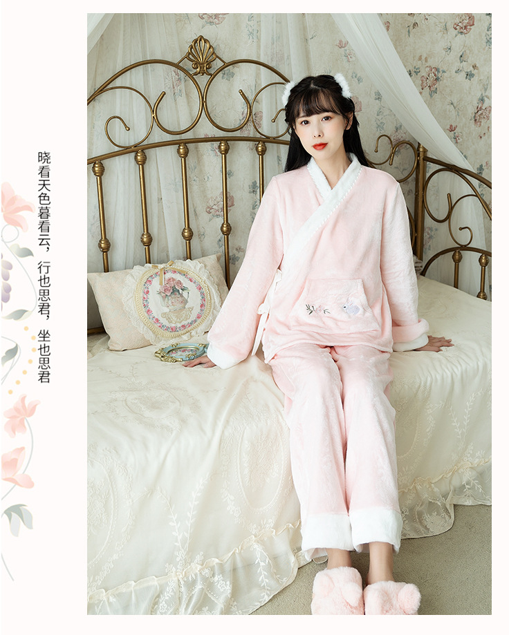 5618实拍 原创冬装汉服绣花睡衣 改良汉元素珊瑚绒家居服保暖睡衣