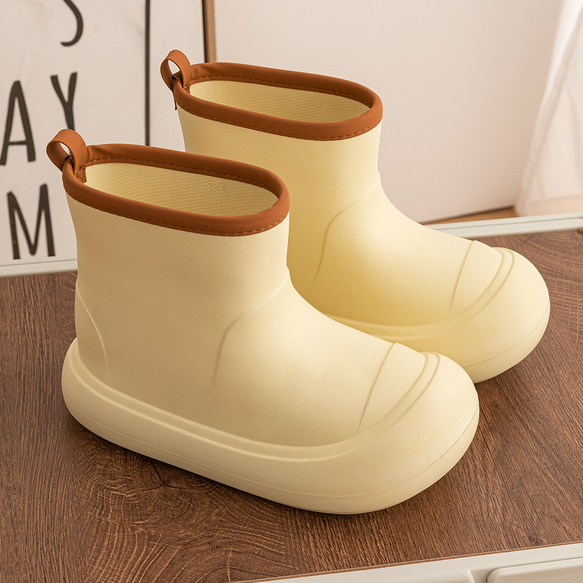 eva踩屎感雨鞋女夏季2024新款高级家用防滑四季外穿水鞋女士夏天