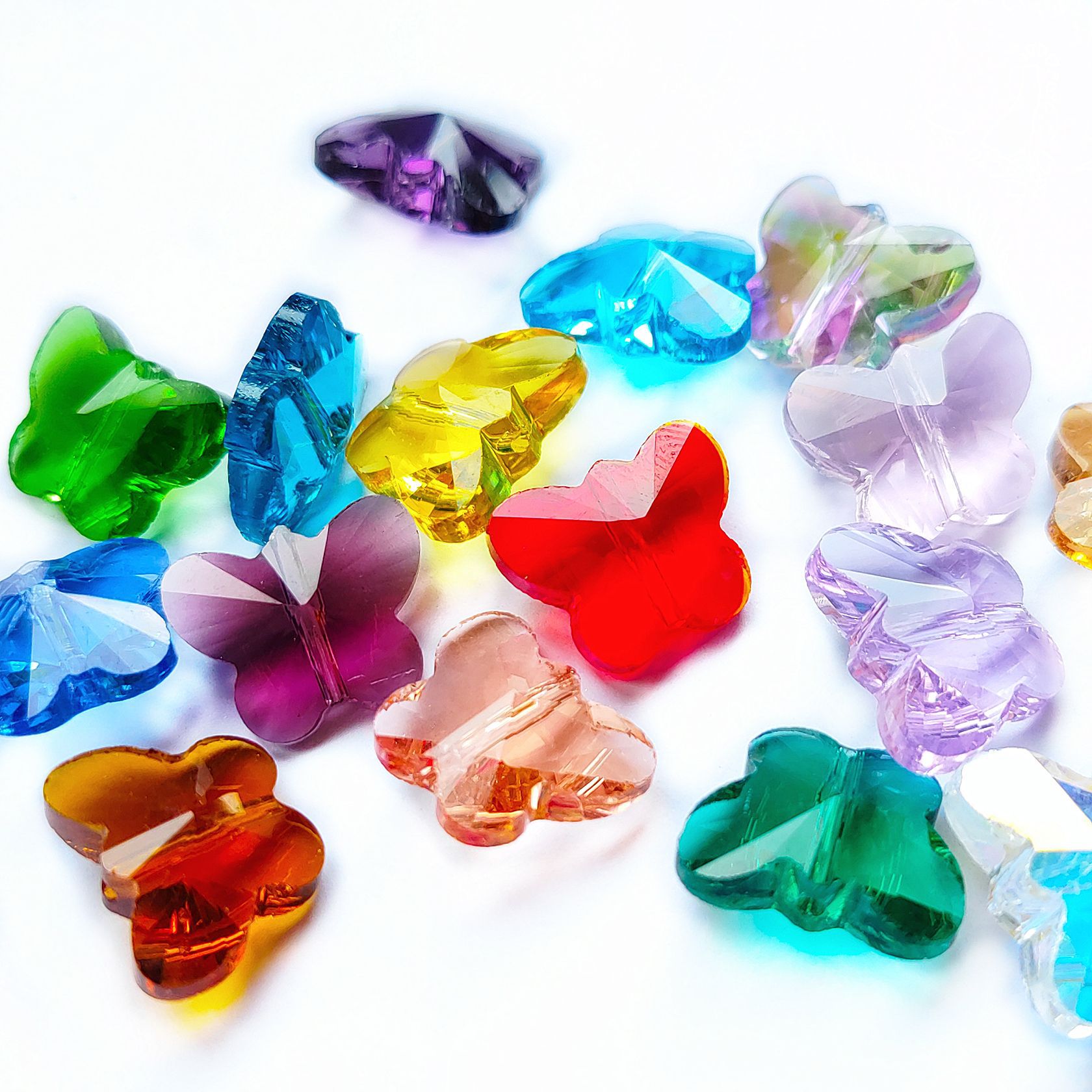 diy饰品配件8mm10mm14mm水晶蝴蝶串珠直孔玻璃珠手链项链耳环材料