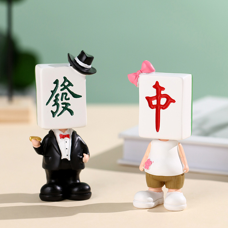 国潮盲盒麻将公仔潮流玩具手办摆件礼物家居摆件桌面棋牌室装饰品