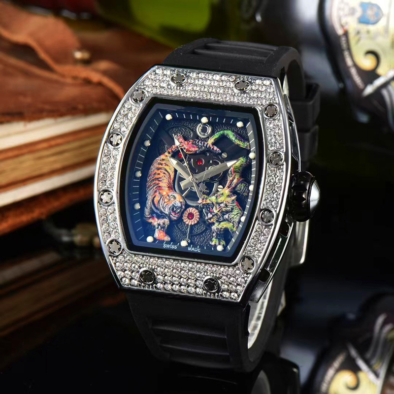 in Stock Wholesale New Cross-Border Foreign Trade Tonneau Richard Dragon Totem Waterproof Luminous Quartz Watch Men