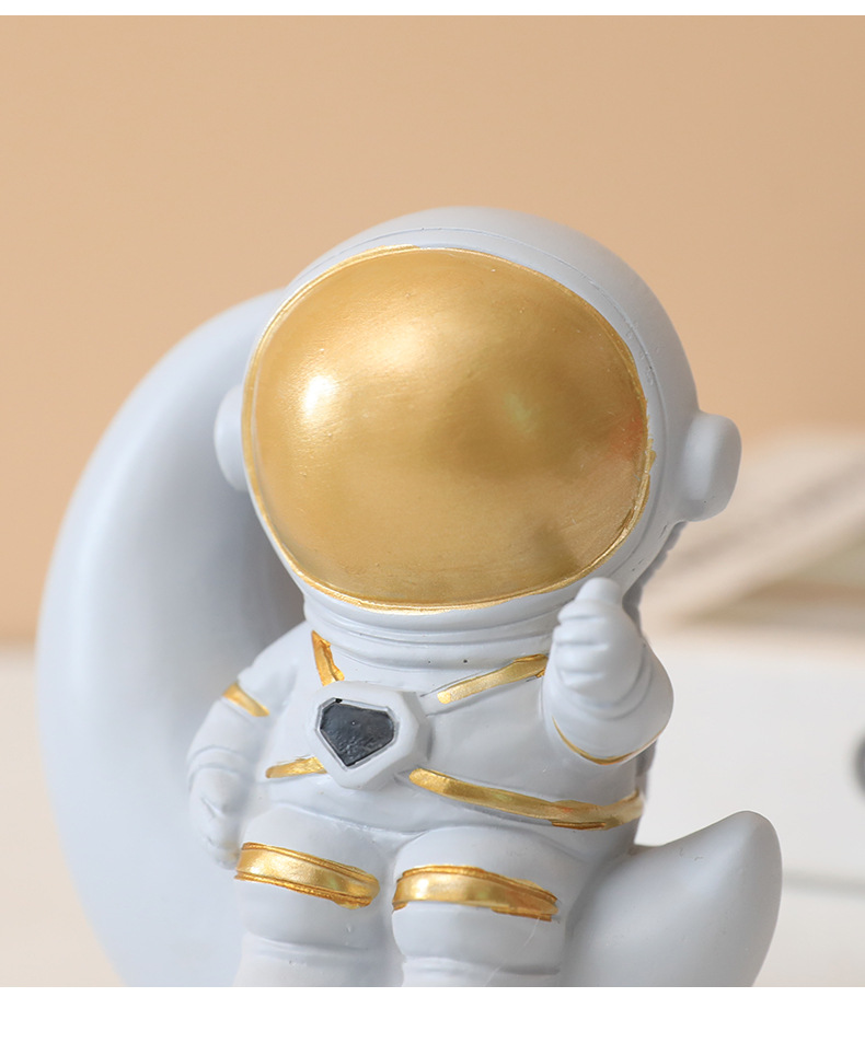 迷你宇航员摆件办公室桌面小物件创意太空人礼物幸福生日送礼客厅