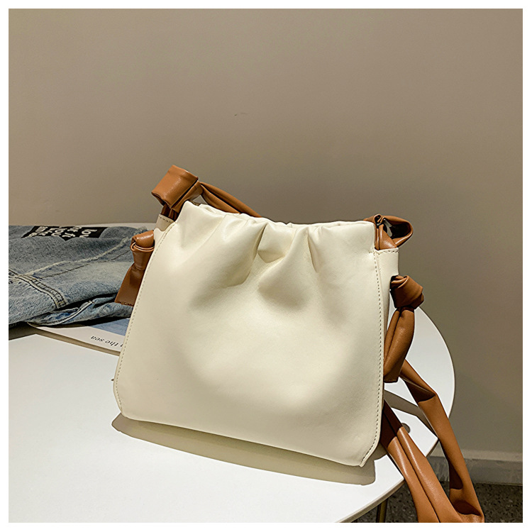 Casual Bag for Women 2023 New Tote Bag Large Capacity Simple Commuter Bag Portable Bucket Bag Shoulder Messenger Bag