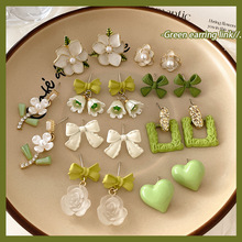 绿色系可爱花朵蝴蝶结耳环时尚几何耳钉简约小众设计感小巧耳饰