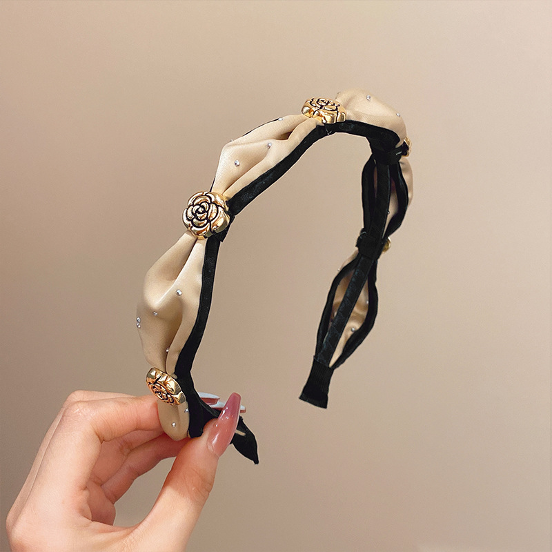 2022 New High-End Temperament Camellia Spring Headband Women's Short Hair Temperament Dry Headband Hairpin for Hair Washing Wholesale