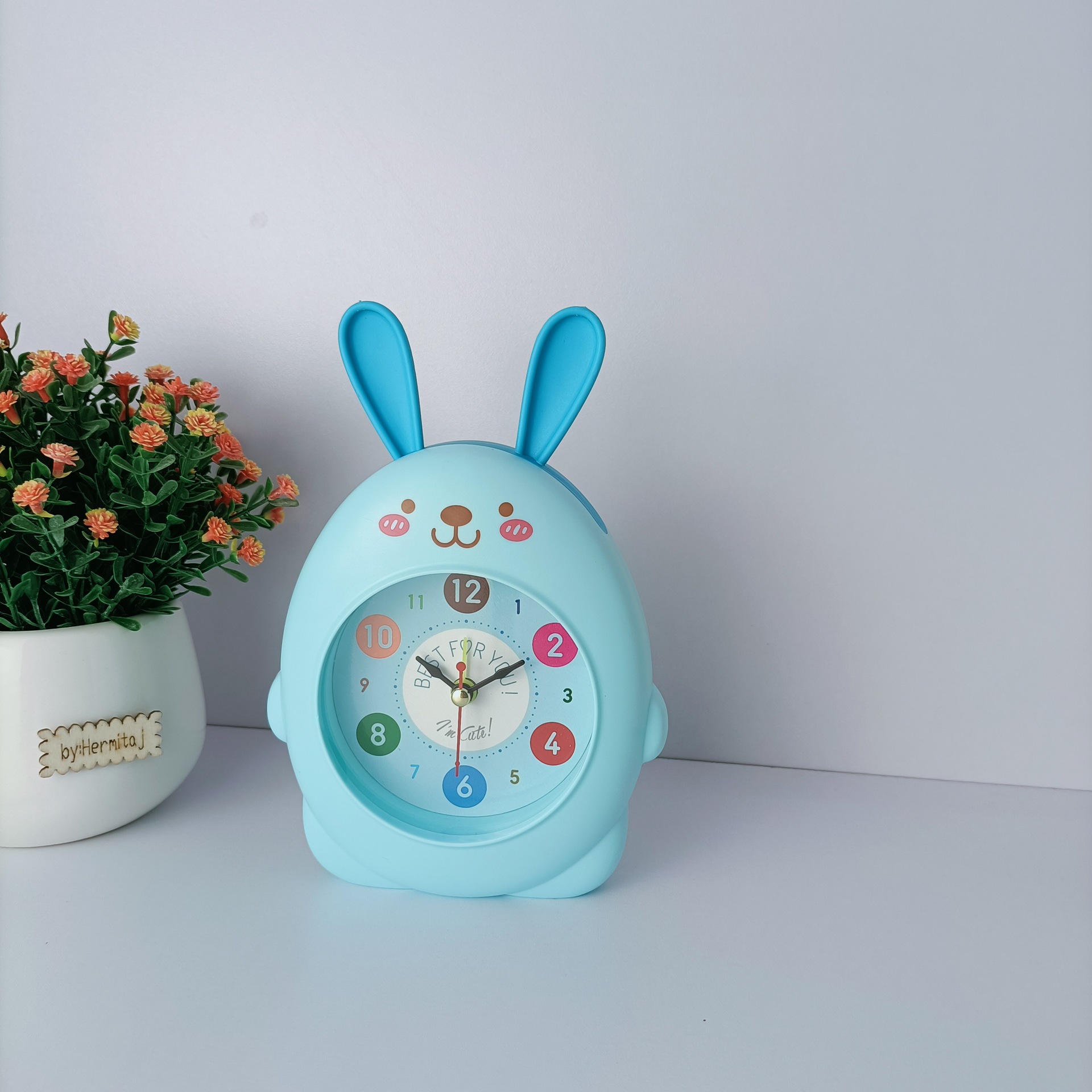 萌萌儿童卡通小兔子学生床头钟表家居糖果色懒人可爱女生小闹钟
