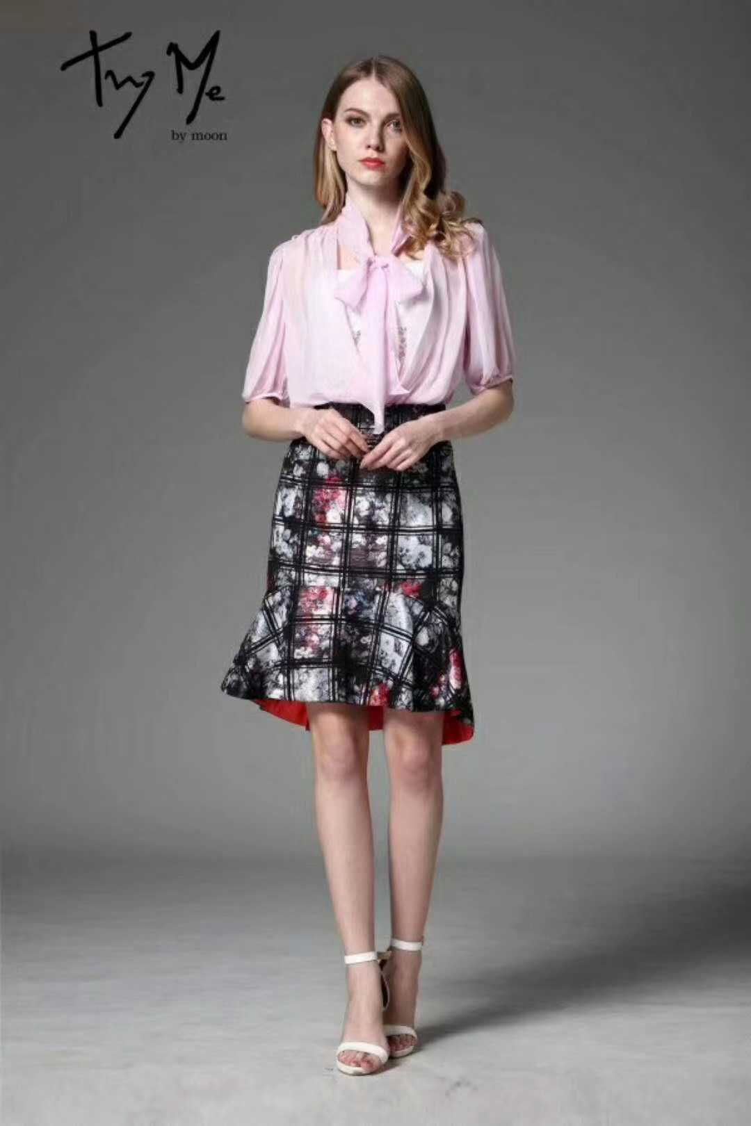 专柜女装品牌折扣女装 韩国明星同款tryme22春夏连衣裙小香风套装