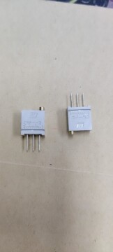 灰色bi可调电位器可调电阻电位器3296可调67