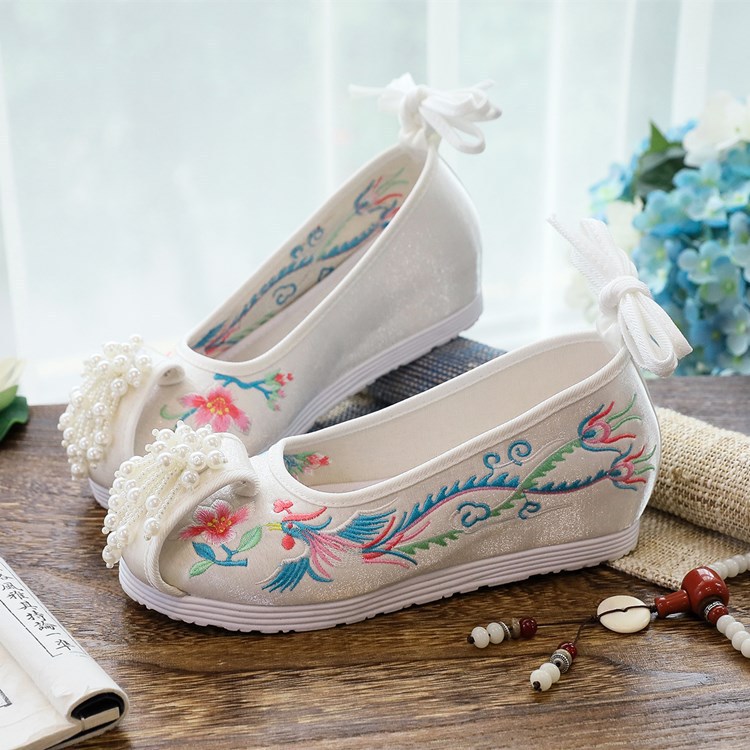 2021新款汉服鞋内增高绣花鞋古风学生女单鞋布鞋古装舞蹈鞋-阿里巴巴