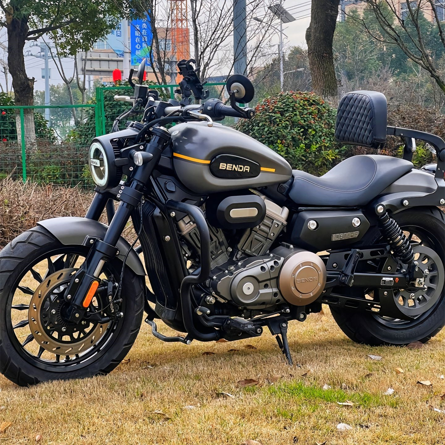 新款奔达金吉拉灰石300cc复古巡航太子钱江闪300v缸水冷摩托车