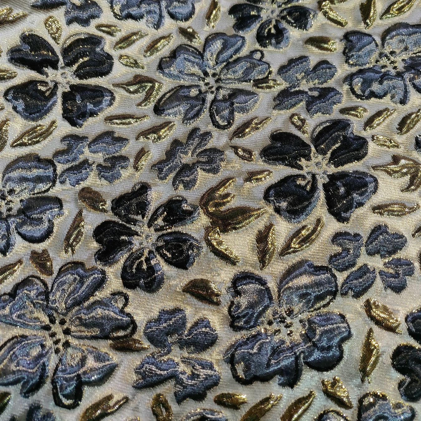 高档金属丝浮雕肌理感花朵提花面料金丝女装连衣裙箱包布料批发