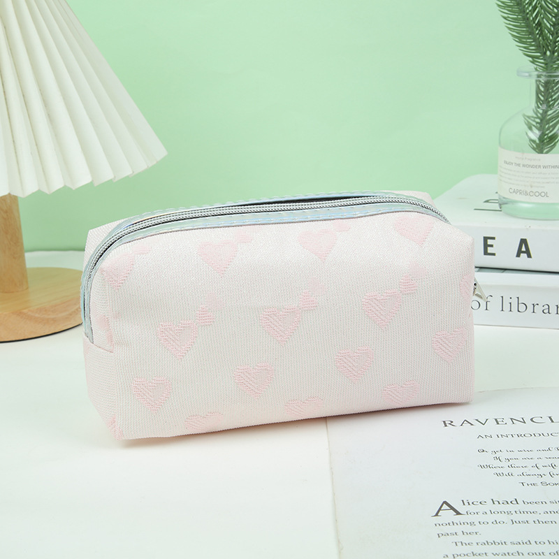 Love Pattern Cosmetic Bag Large Capacity Wash Bag Travel Fitness Cosmetics Storage Bag Student Pencil Case