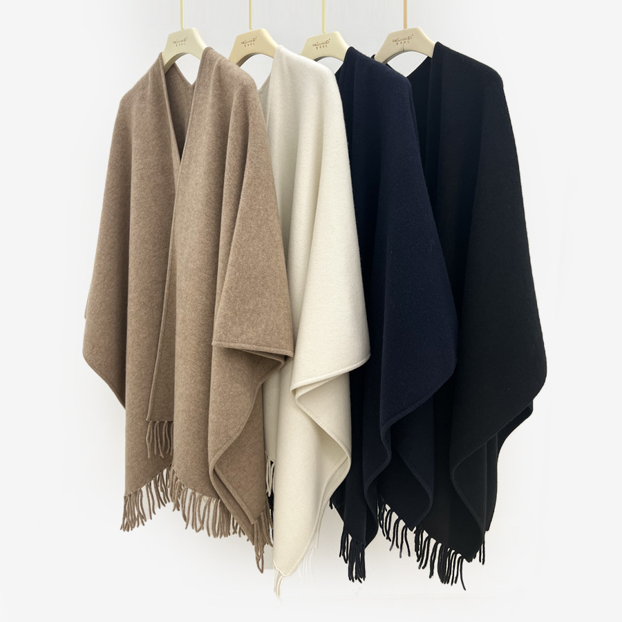 23秋冬季纯色简约流苏纯山羊绒斗篷披肩女简约高级感针织围巾外搭