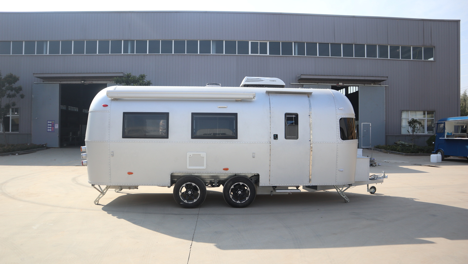 550sa标准照 营地拖挂式房车 旅居拖挂车拖拽式房车营地露营房车