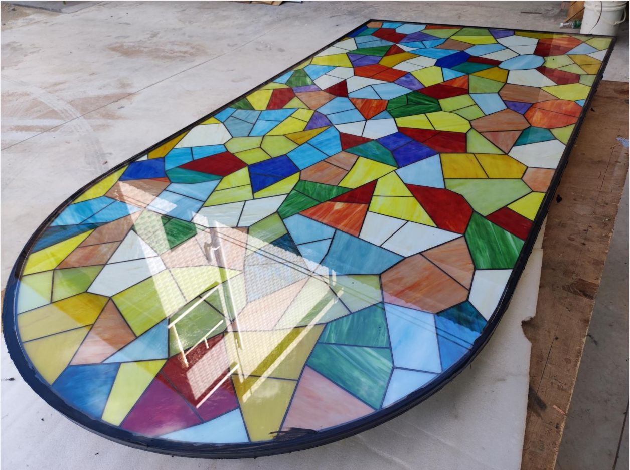 厂家制作跨境彩色装饰玻璃教堂酒店会所镶嵌艺术门窗穹顶玻璃预定