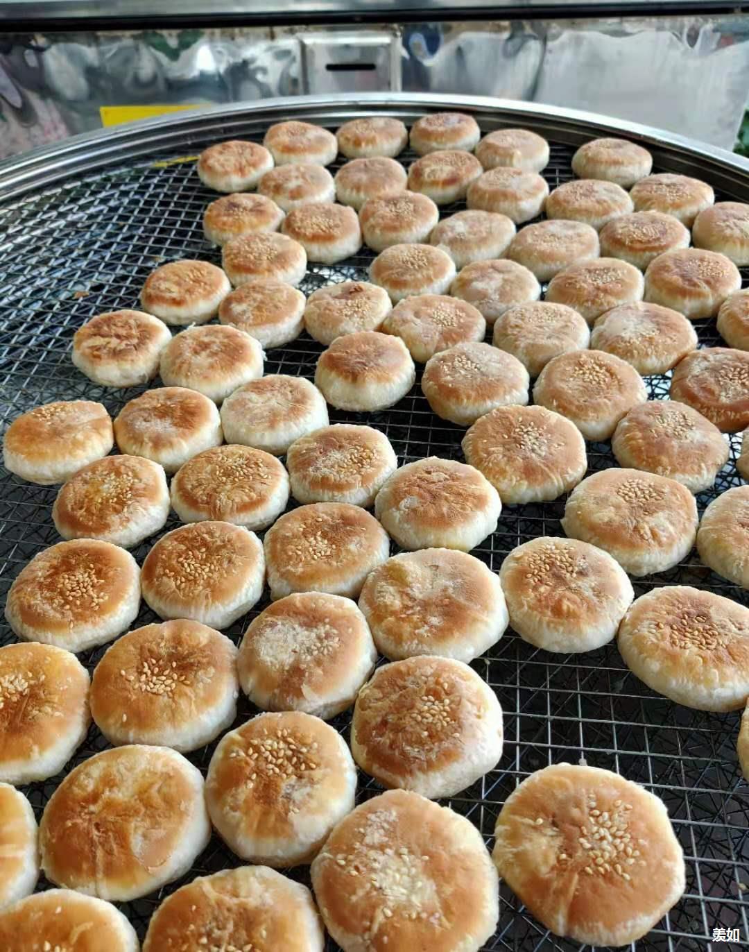 广东惠来绿豆饼潮汕产 酥皮薄馅厚 老式制作小吃零食