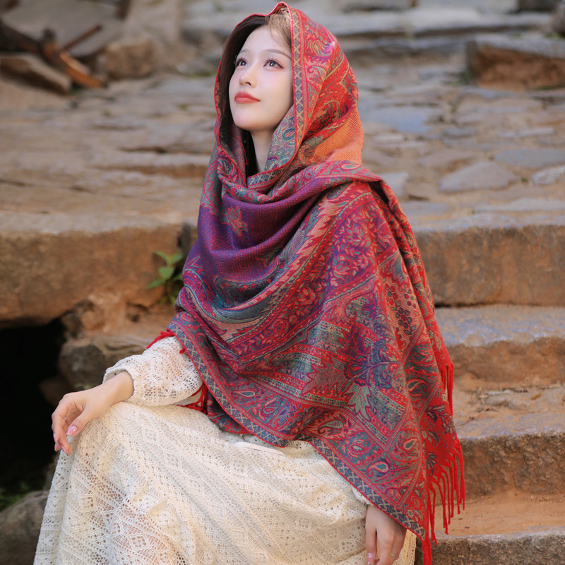 民族风披肩沙漠旅游拍照斗篷西藏新疆保暖穿搭外套披风空调房围巾