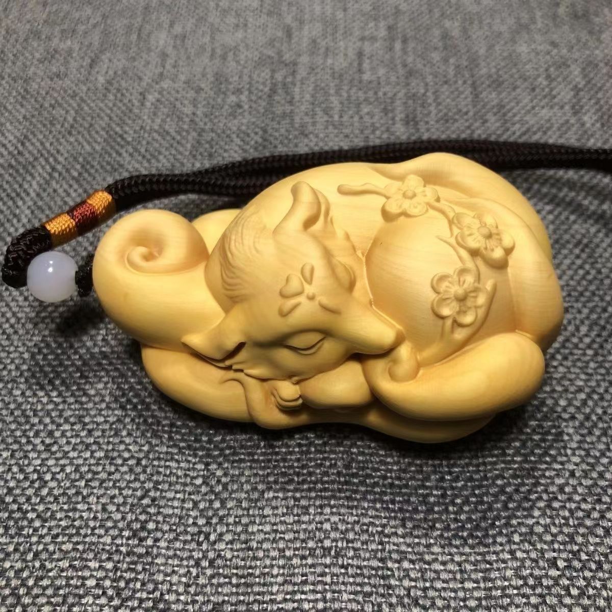 崖柏黄杨木雕送福九尾狐狸男女随身把玩件配饰挂件手把件手工礼品