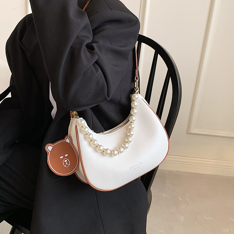 流行包包女夏2021新款潮时尚单肩腋下女包高级感洋气串珠单肩女包