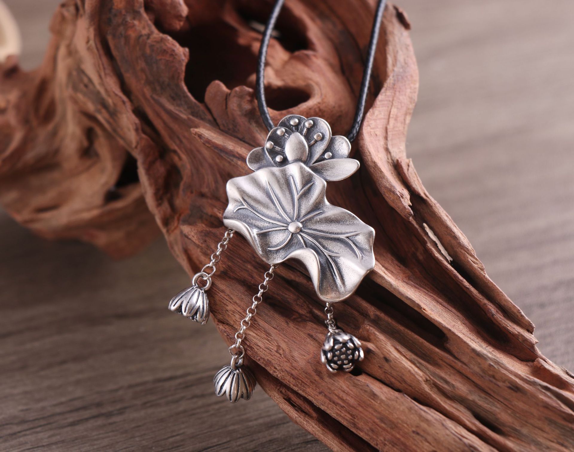 s925银吊坠 民族风莲花荷花立体个性做旧银挂饰 中国风文艺古典潮