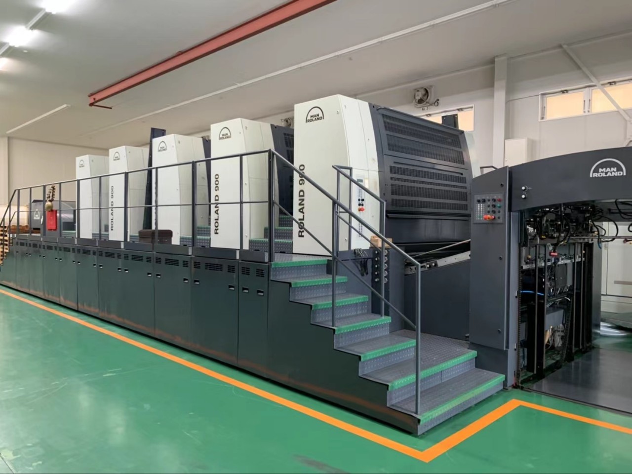 售罗兰900全张1850一5色印刷机二手胶印机