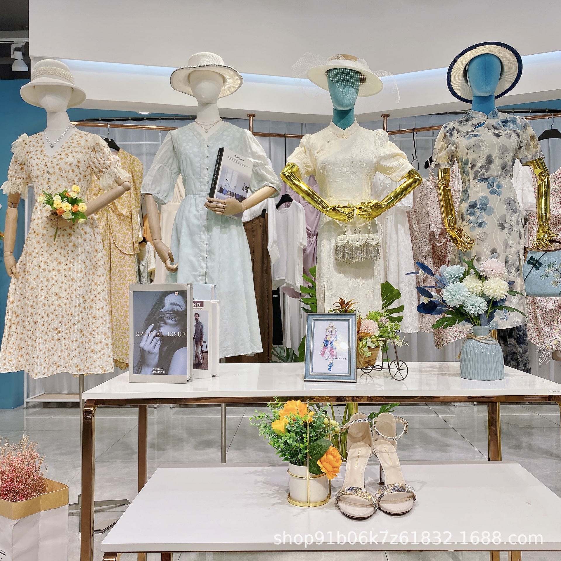 画梦羽22 春品牌折扣女装尾货剪标t恤衣裙连衣裙女装尾货走份批发