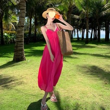 海边度假连衣裙显白火龙果色氛围感拍照吊带裙木耳边小众沙滩裙子