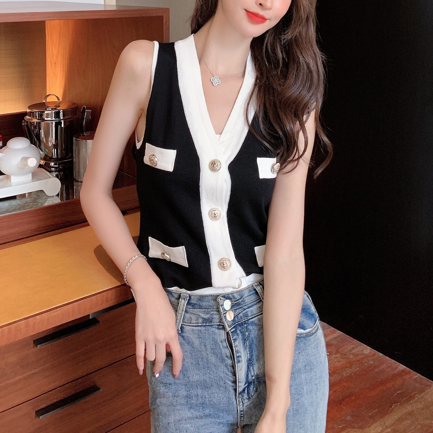 法式小香风背心夏新款修身冰丝针织马甲复古撞色v领无袖外穿上衣