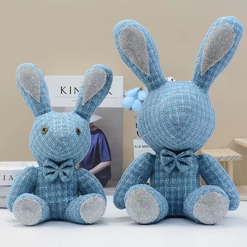 工厂批发 网红手工布偶镶钻兔 公仔玩偶娃娃汽车客厅摆件毛绒玩具